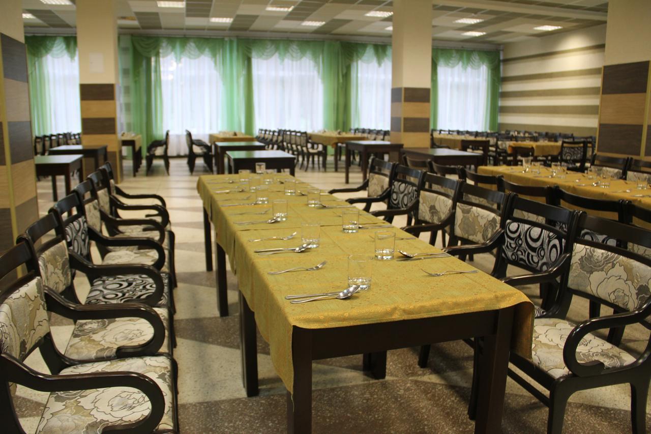 Turisticheko-Ozdorovitelnyi Complex Pyshki Hrodna Exterior foto