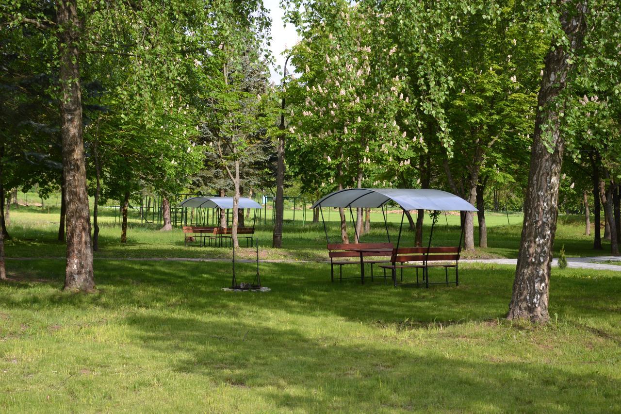 Turisticheko-Ozdorovitelnyi Complex Pyshki Hrodna Exterior foto