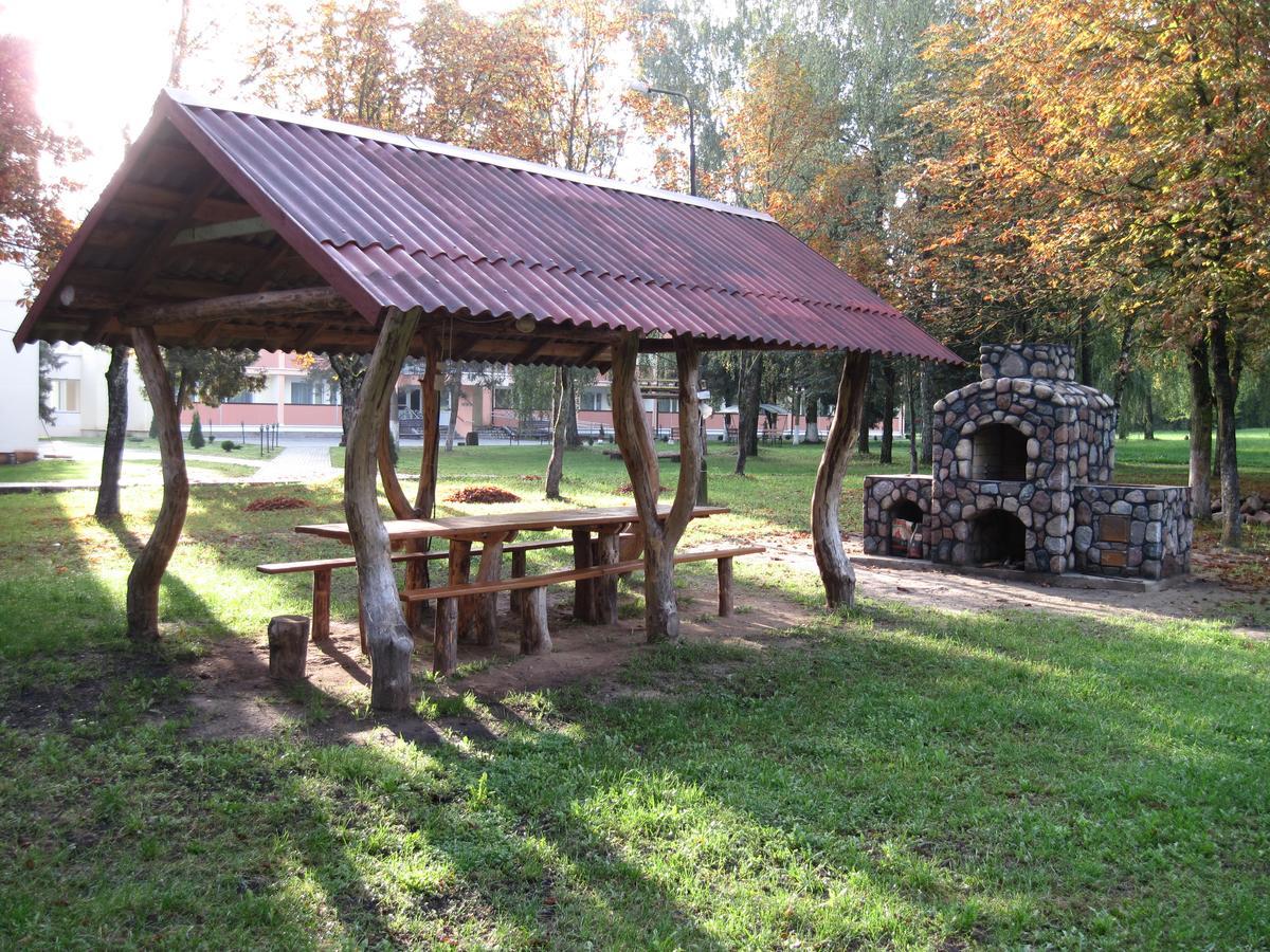 Turisticheko-Ozdorovitelnyi Complex Pyshki Hrodna Exterior foto